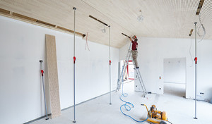 BESSEY_STE/STE_work_man_roomc75_3_8_5
