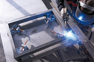 Bravarske_ugaone_stege/WSM9_work_man_steel