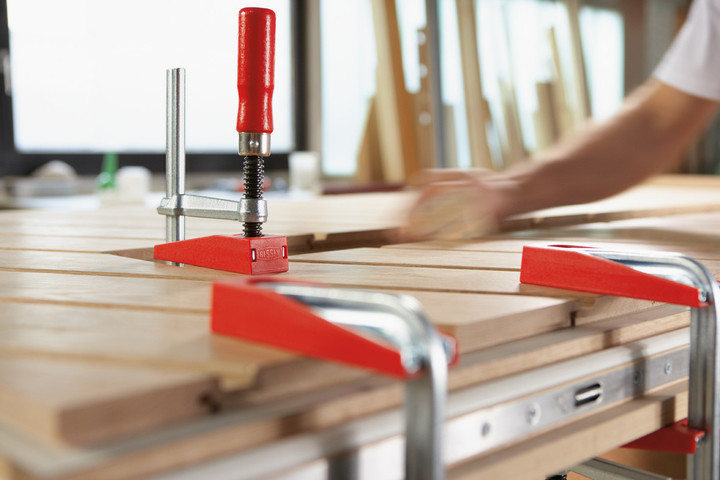 FK16-8 Stega sa širokim površinskim prihvatom 